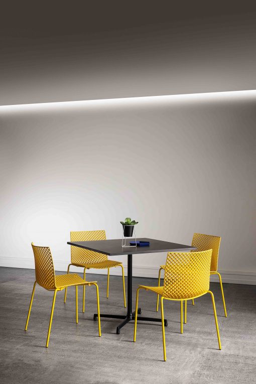 aménagement salle de restaurant - table - chaise - osmoz mobilier & aménagement de bureau