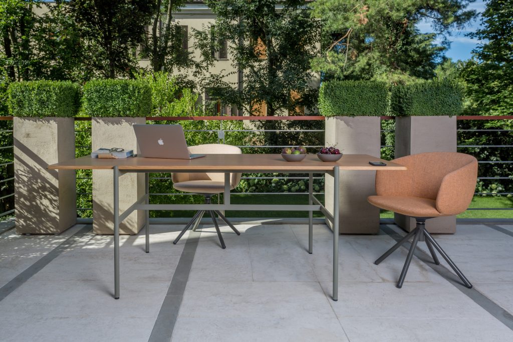 table de réunion - table de travail - fauteuil - osmoz mobilier & aménagement de bureau