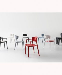 gamme de chaises - chaise - chaise polyvalente - chaise empilable - osmoz mobilier & aménagement de bureau