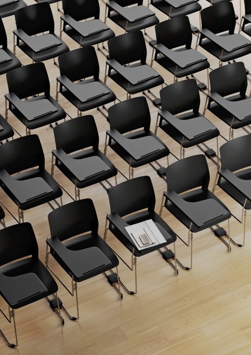 chaise polyvalente avec plateau de travail - osmoz mobilier aménagement de bureau